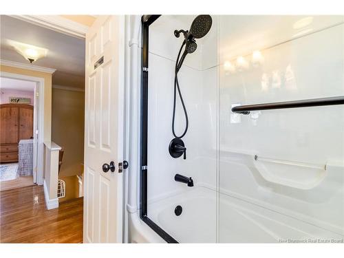 204 Willow Ave, Fredericton, NB 