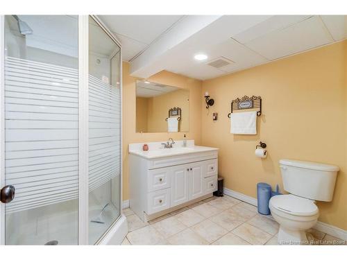 204 Willow Ave, Fredericton, NB 