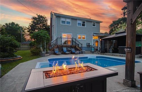 204 Willow Ave, Fredericton, NB 