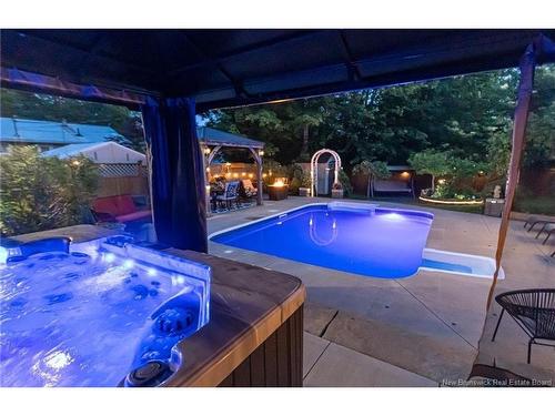 204 Willow Ave, Fredericton, NB 