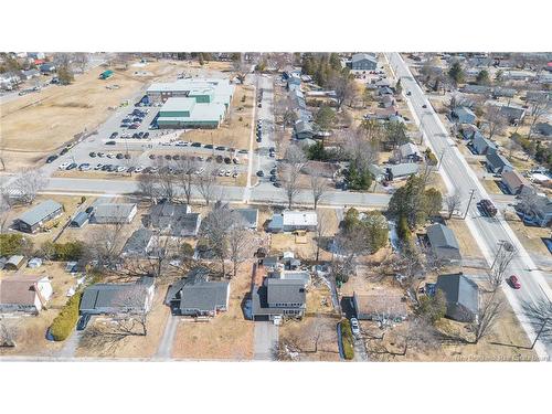 204 Willow Ave, Fredericton, NB 