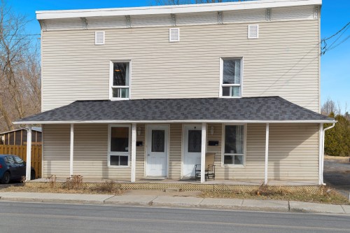 Façade - 386  - 390 9E Avenue, Saint-Jean-Sur-Richelieu, QC - Outdoor With Exterior