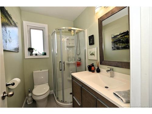 45 Sherwood Crt, Fredericton, NB 