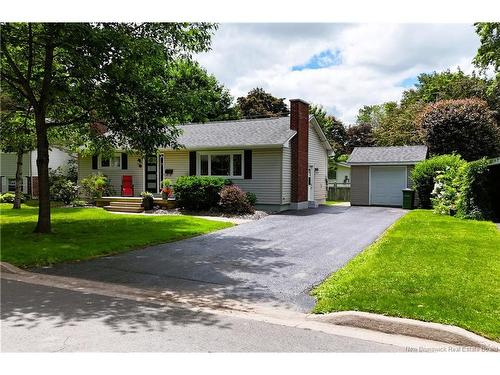 45 Sherwood Crt, Fredericton, NB 