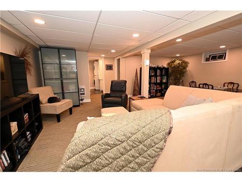 45 Sherwood Crt, Fredericton, NB 