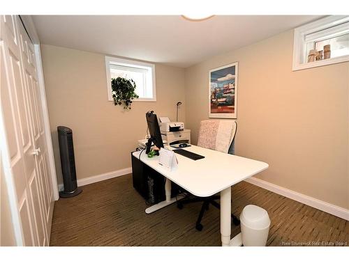 45 Sherwood Crt, Fredericton, NB 