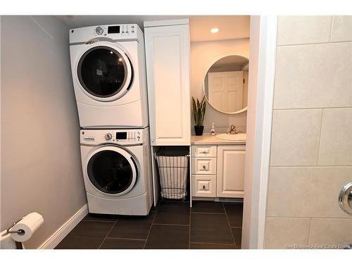 45 Sherwood Crt, Fredericton, NB 