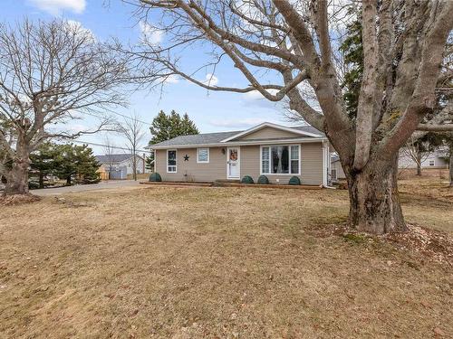 98 Oak Drive, Charlottetown, PE 