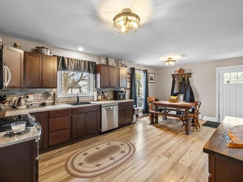 98 Oak Drive, Charlottetown, PE 