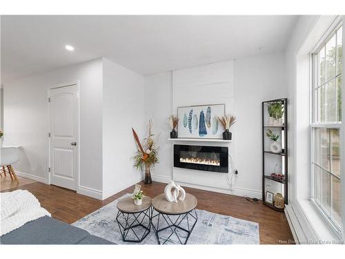 160 Thomas St, Dieppe, NB 