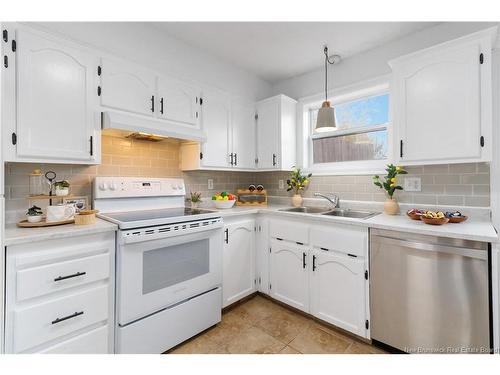 160 Thomas St, Dieppe, NB 