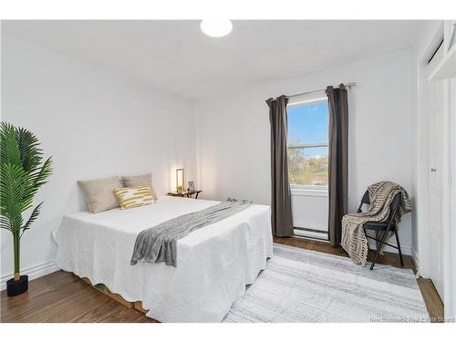 160 Thomas St, Dieppe, NB 