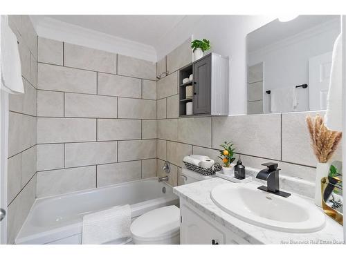 160 Thomas St, Dieppe, NB 