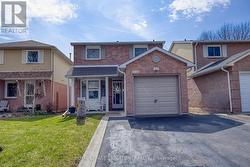 6448 COLEBROOK CRESCENT  Mississauga, ON L5N 3E4