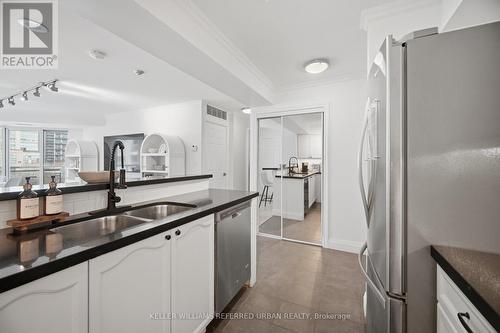 707 - 190 Manitoba Street, Toronto, ON - Indoor Photo Showing Kitchen With Double Sink