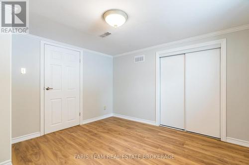 18 Newton Street, Barrie, ON - Indoor Photo Showing Other Room