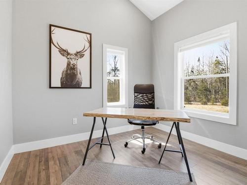 55 Tori Lane, Fall River, NS 