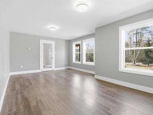 55 Tori Lane, Fall River, NS 