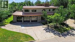 6 Brandywood  Moncton, NB E1G 3V9