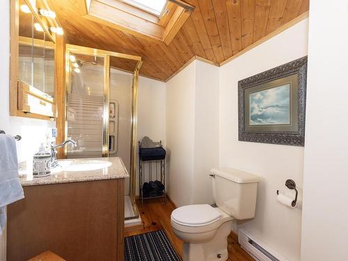 208 Lighthouse Road, Parrsboro, NS 