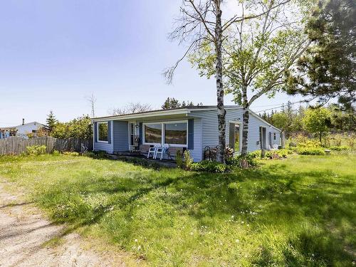 208 Lighthouse Road, Parrsboro, NS 