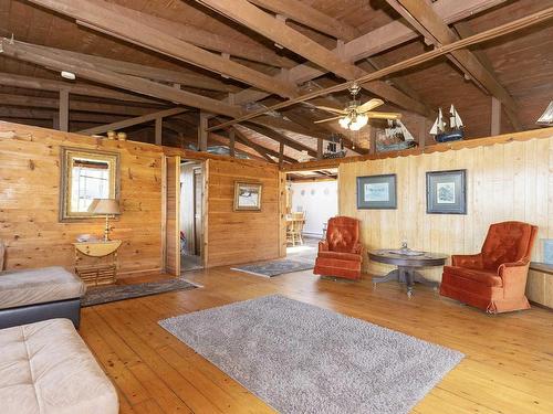 208 Lighthouse Road, Parrsboro, NS 