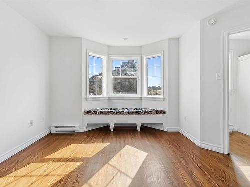 24 King Street, Dartmouth, NS 