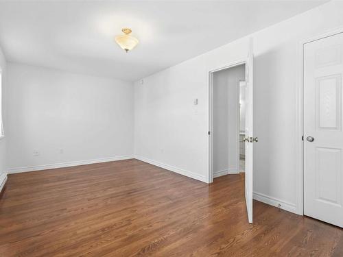 24 King Street, Dartmouth, NS 