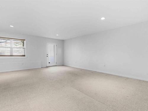 24 King Street, Dartmouth, NS 