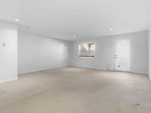 24 King Street, Dartmouth, NS 