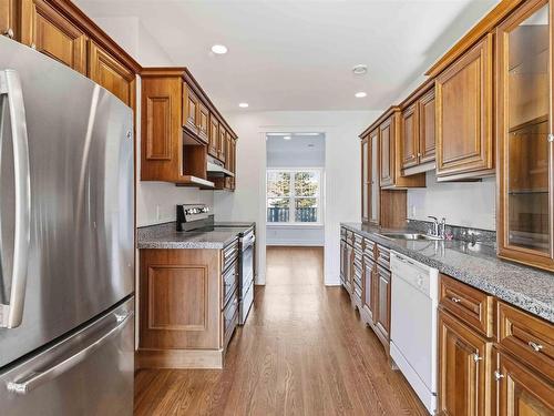 24 King Street, Dartmouth, NS 