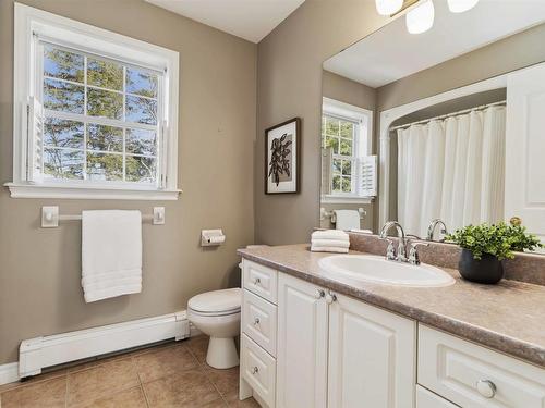 46 Stone Gate Court, Dartmouth, NS 