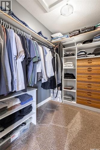 922 Budz Green, Saskatoon, SK - Indoor With Storage