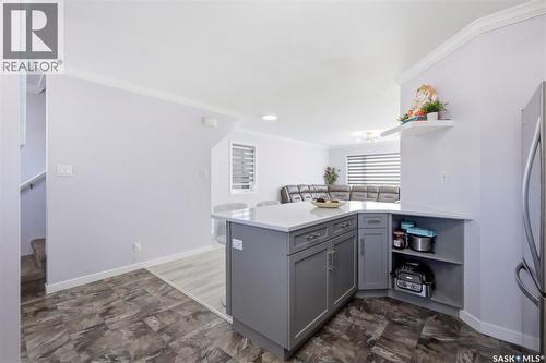 263 250 Akhtar Bend, Saskatoon, SK - Indoor