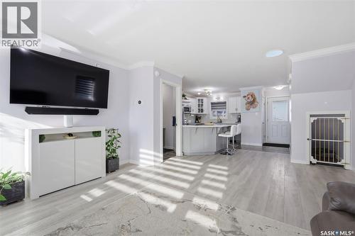 263 250 Akhtar Bend, Saskatoon, SK - Indoor