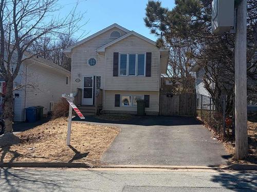 102 Abrams, Halifax, NS 