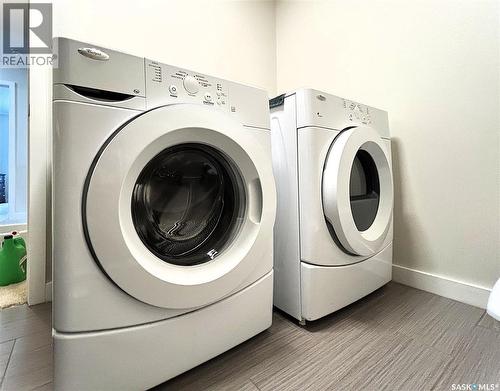 1603 1015 Patrick Crescent, Saskatoon, SK - Indoor Photo Showing Laundry Room