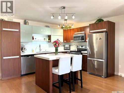 1603 1015 Patrick Crescent, Saskatoon, SK - Indoor Photo Showing Kitchen With Upgraded Kitchen