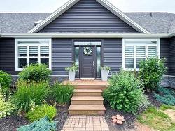 23 Paget & Keppoch Lot Crescent Stratford, PE C1B 0E3