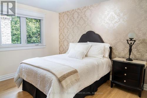 781 Fletcher Valley Crescent, Mississauga, ON - Indoor Photo Showing Bedroom