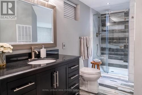 781 Fletcher Valley Crescent, Mississauga, ON - Indoor Photo Showing Bathroom