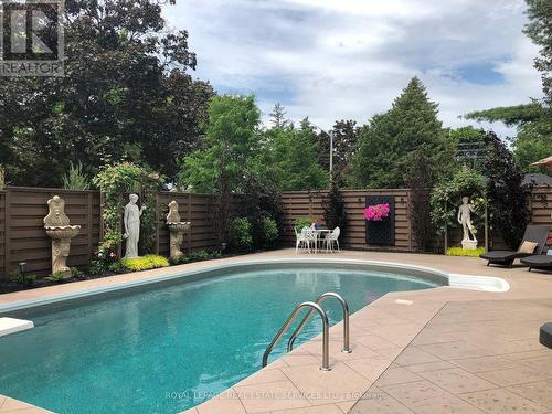 781 Fletcher Valley Crescent, Mississauga, ON - Outdoor With In Ground Pool With Backyard