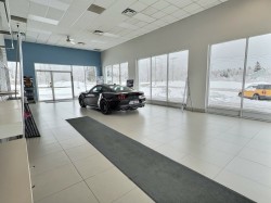 Interior - 