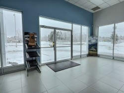 Interior - 
