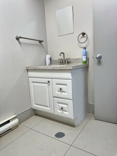 Bathroom - 385 Mtée Letang, Témiscaming, QC - Indoor Photo Showing Bathroom