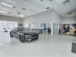 Interior - 