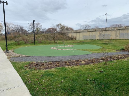 Cour - 105-4 Av. Donegani, Pointe-Claire, QC - Outdoor