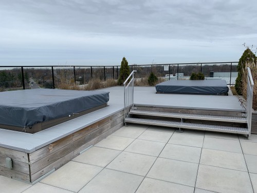 Spa - 105-4 Av. Donegani, Pointe-Claire, QC - Outdoor With Exterior