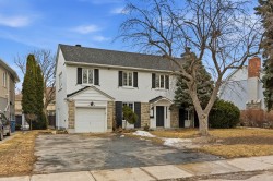 138 Av. Highfield Mont-Royal, QC H3P 1C8