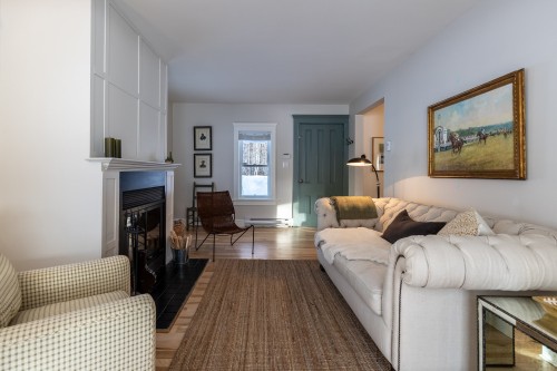 Living Room - 348 Ch. De Turkey Hill, Sutton, QC - Indoor Photo Showing Living Room With Fireplace